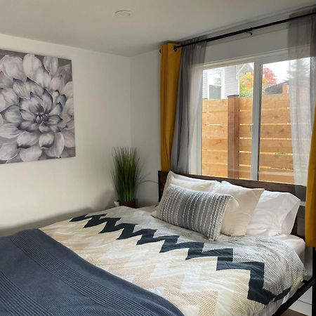 New Private Tiny Home Near Greenlake/Lightrail/I-5 ซีแอตเทิล ภายนอก รูปภาพ
