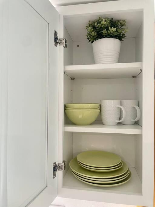 New Private Tiny Home Near Greenlake/Lightrail/I-5 ซีแอตเทิล ภายนอก รูปภาพ