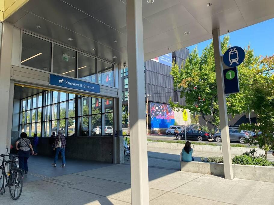 New Private Tiny Home Near Greenlake/Lightrail/I-5 ซีแอตเทิล ภายนอก รูปภาพ